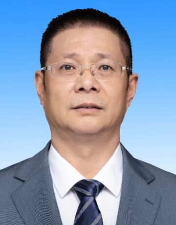 胡      跃